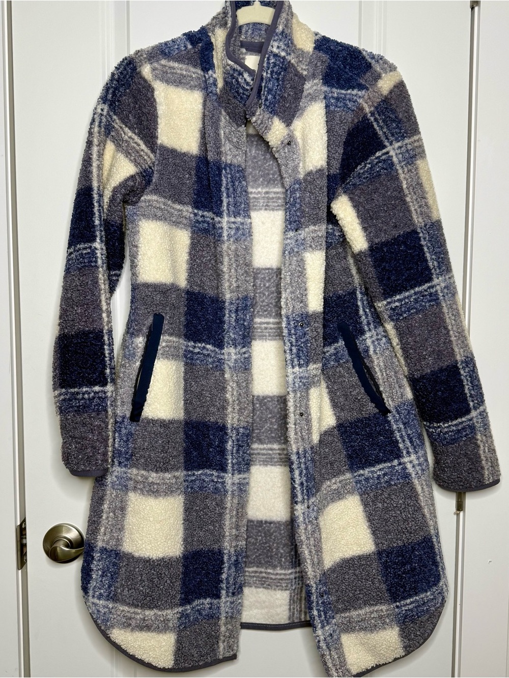 Aspen Plaid Teddy Coat in Navy, Gray & Cream - Women's Plush Jacket